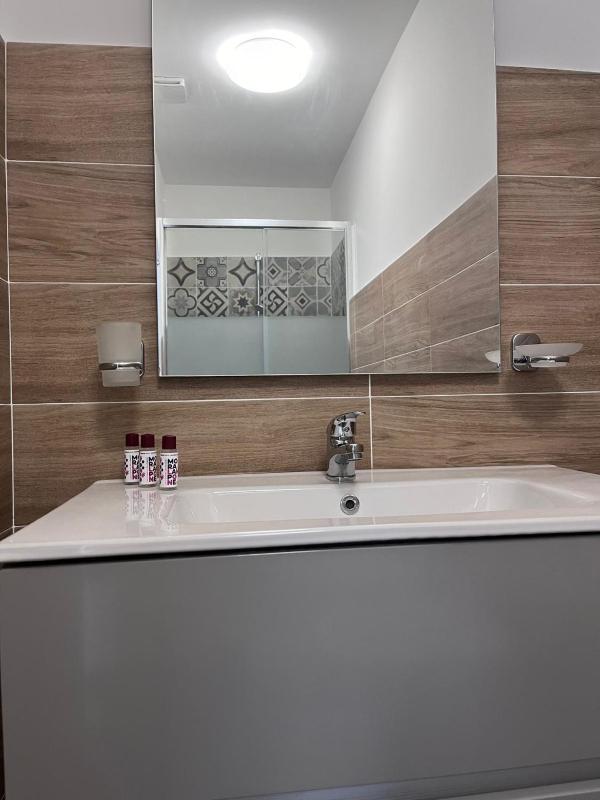 Colombo Rooms - image 4
