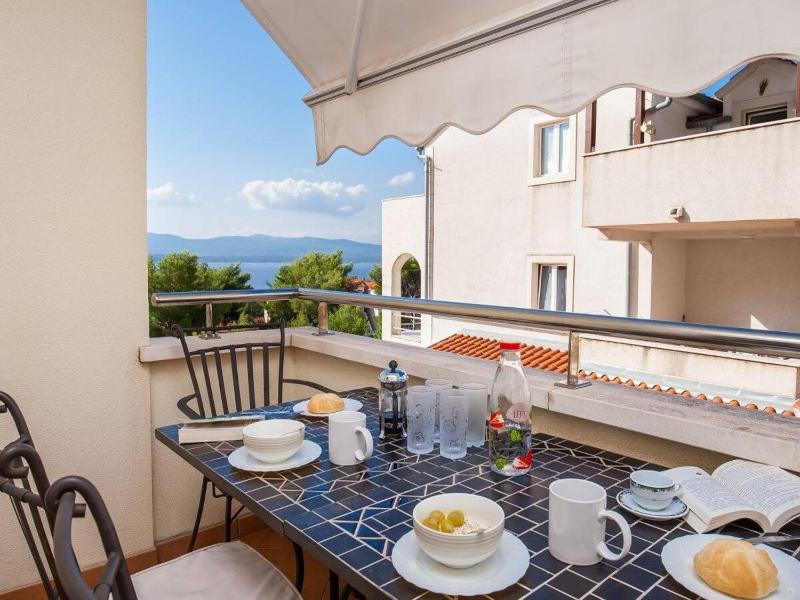 Apartments with parking space Bol - Brac - 23375 - image 10