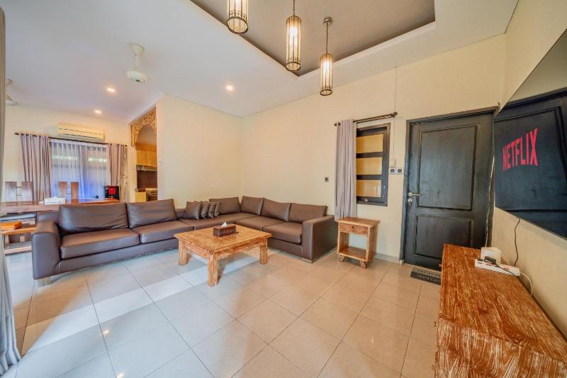 Villa Cahaya Berlian - image 11