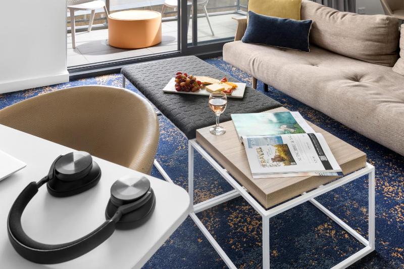 One-Bedroom Apartment image 3