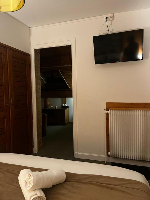 Superior Double Room image 4