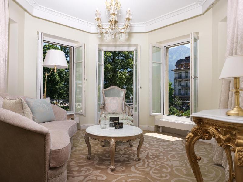 Deluxe Junior Suite image 3