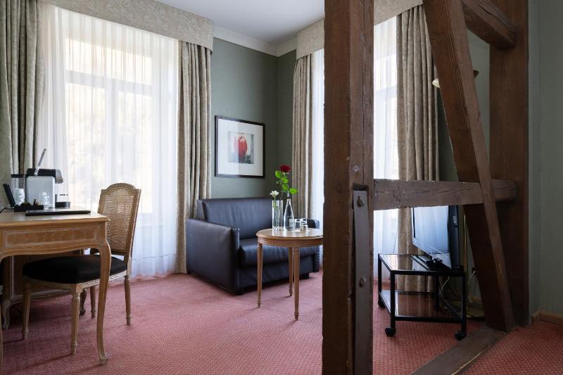 Junior Suite image 3