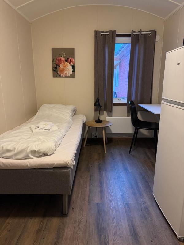 Standard Single Room with Shower image 1