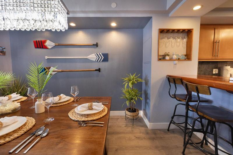 Oceanview Kahana Villa - Walk to Beach & Dining - image 33