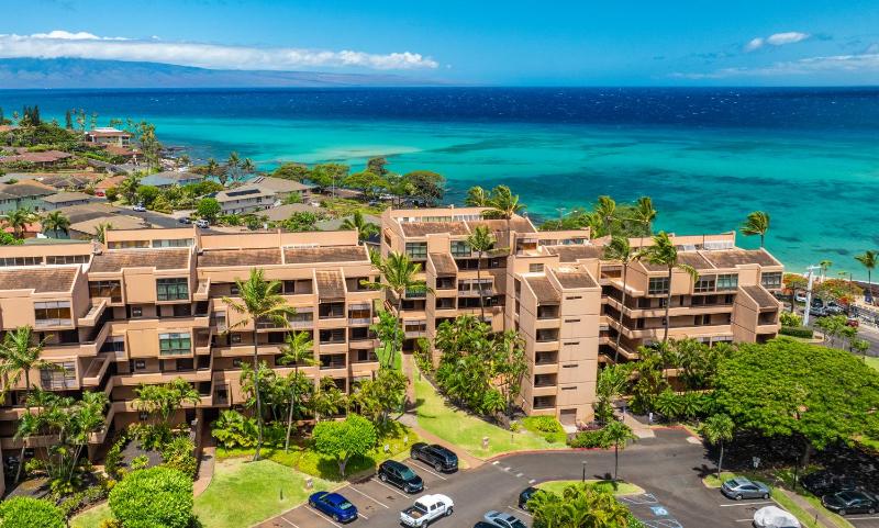 Oceanview Kahana Villa - Walk to Beach & Dining - image 25