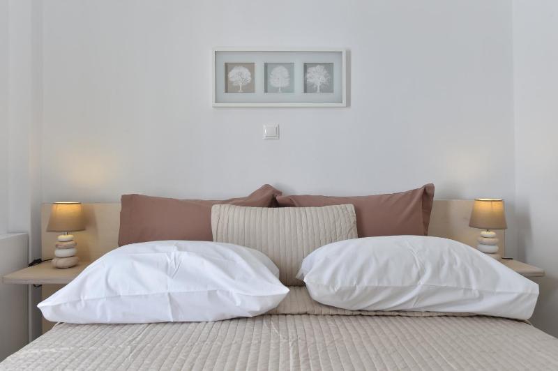 Vagia Calm House Images