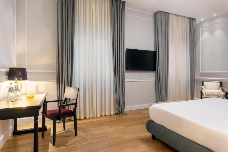 Prestige Double Room image 3