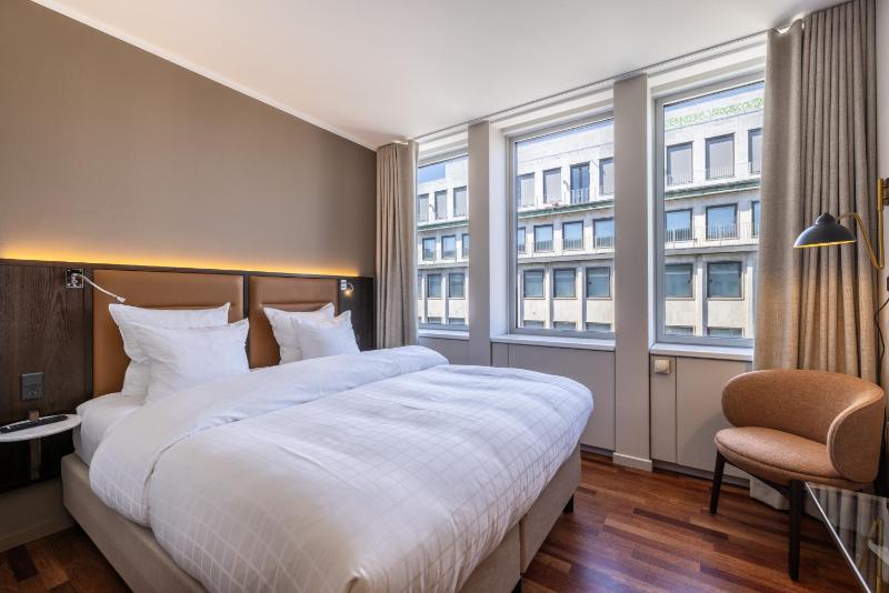 Standard Double or Twin Room image 1