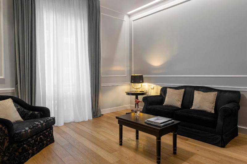 Suite image 4