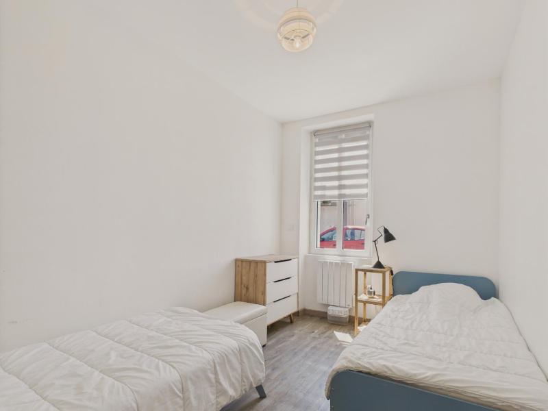 Maison avec une dépendance dans le jardin pour 6 - image 17