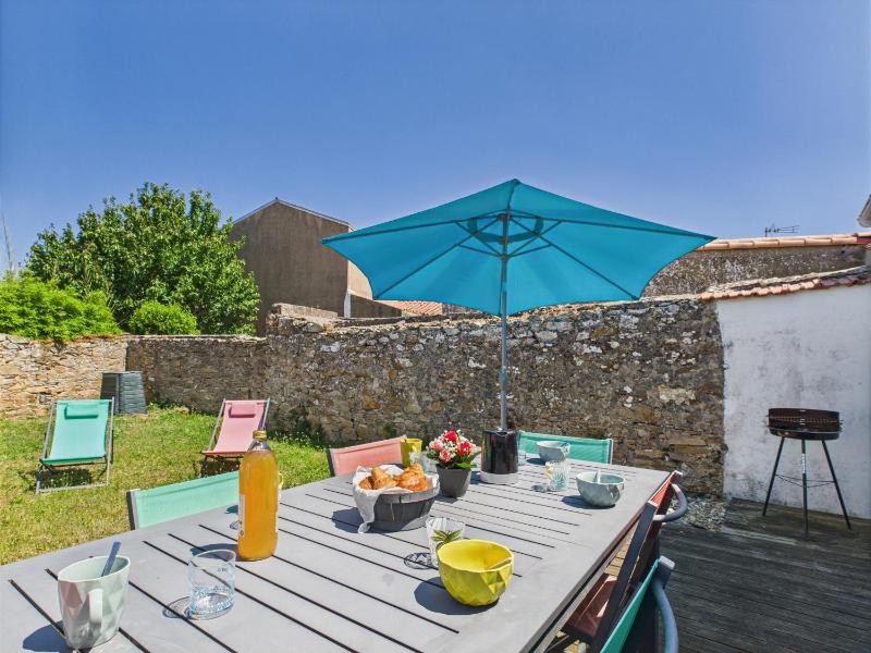 Maison avec une dépendance dans le jardin pour 6 - image 25
