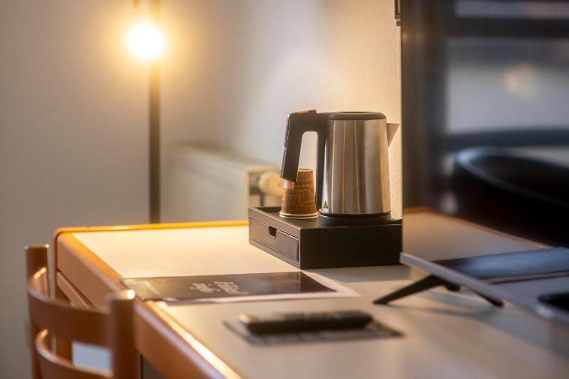 Classic Quadruple Room image 2