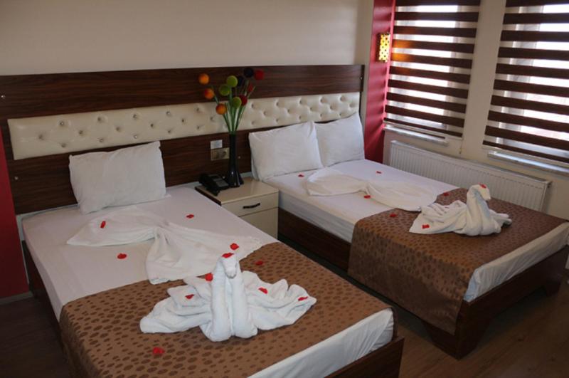 Standard Double Room image 1