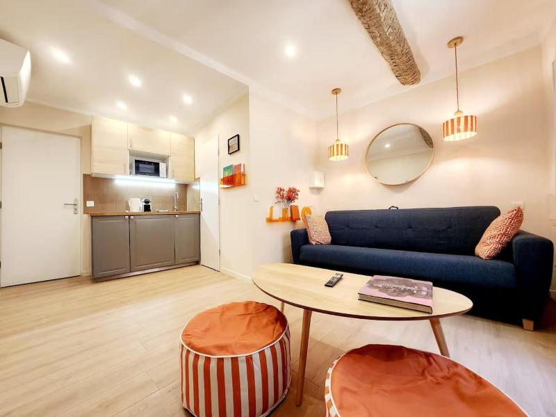 Les Haciendas - 5 logements dans le Viel Antibes - image 2
