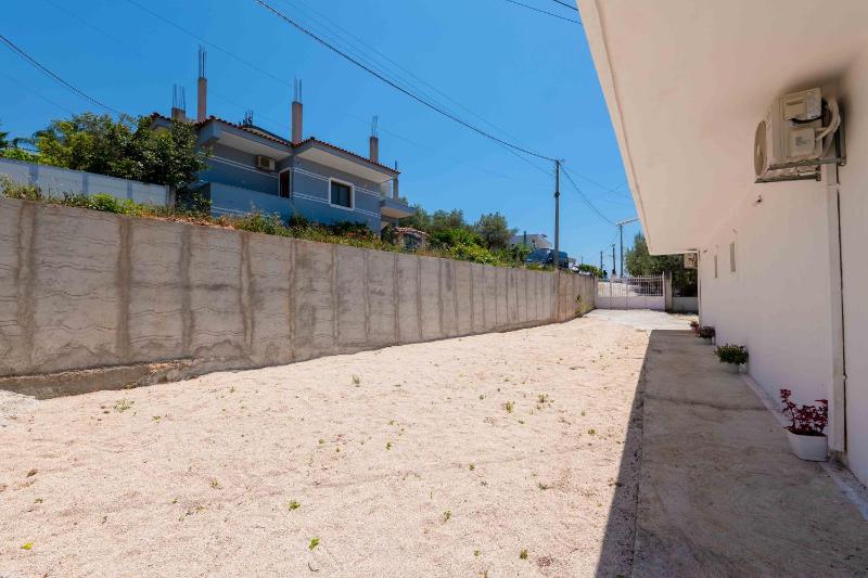 Marjol Apartments Ksamil - image 13