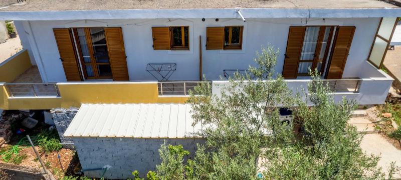 Marjol Apartments Ksamil - image 11