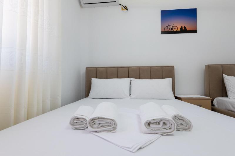Marjol Apartments Ksamil - image 5