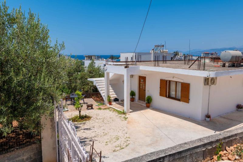 Marjol Apartments Ksamil - image 2