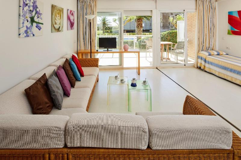 Apartamentos Rodamar - image 12