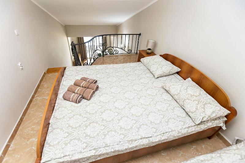 Apartment with Sea View image 4
