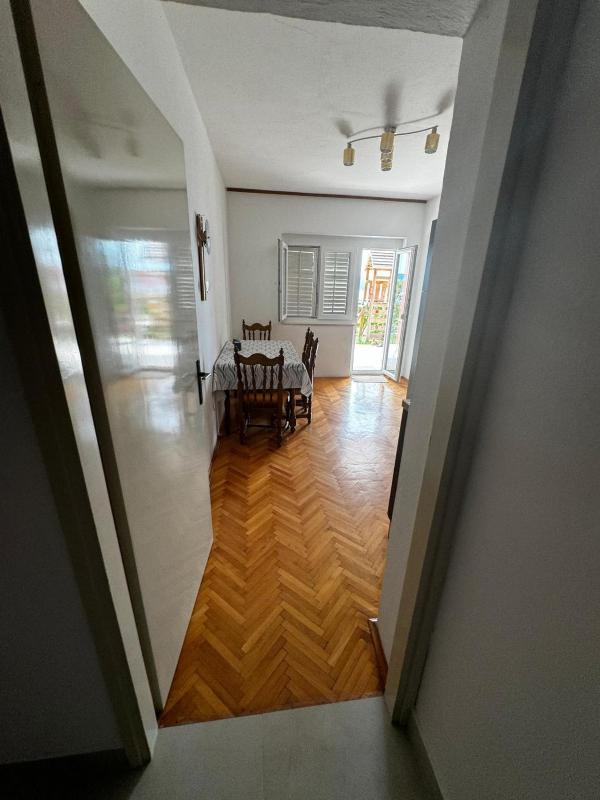Apartment with Sea View image 4