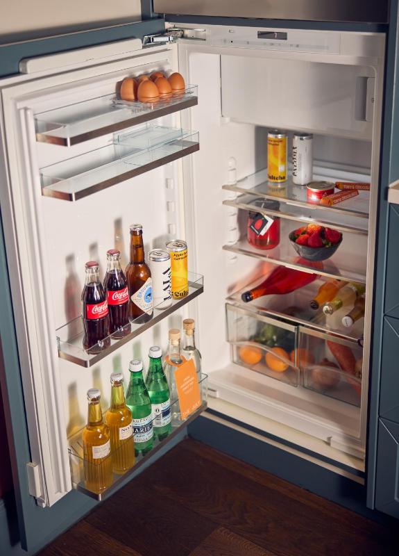 One-Bedroom Apartment image 2