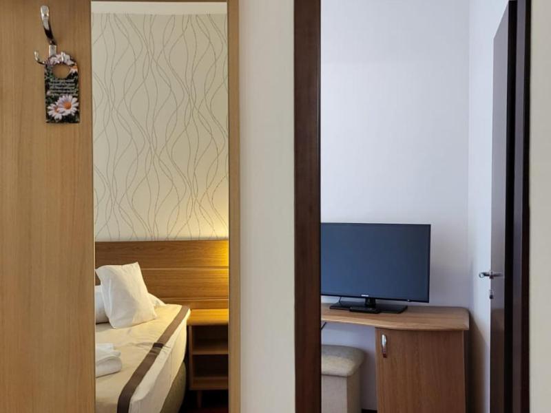 Suite 3* image 4