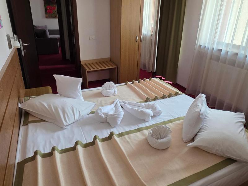 Suite 3* image 1
