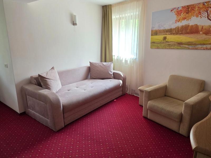 Suite 3* image 3