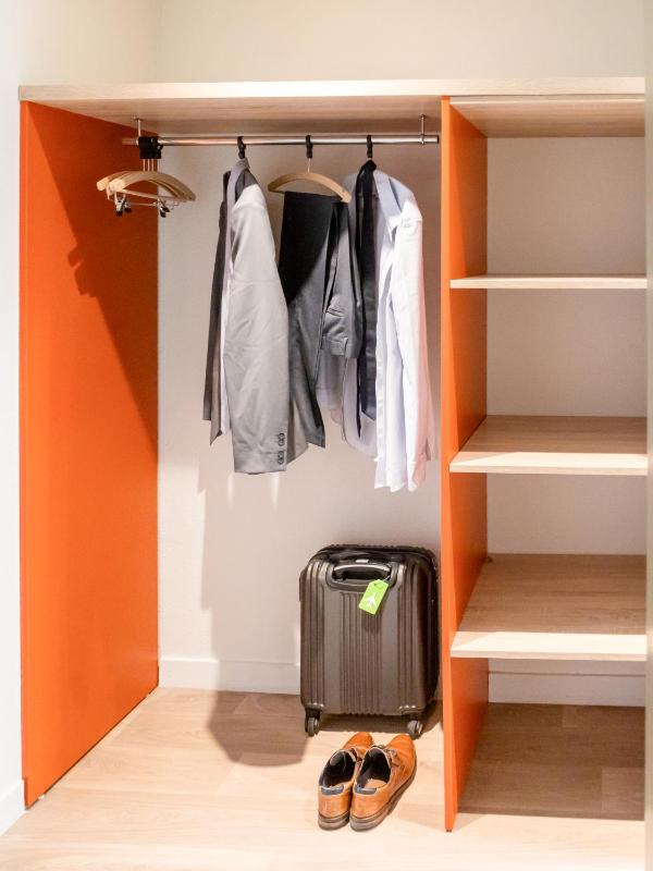 Triple Room with a Double Bed and a Single Bed image 3