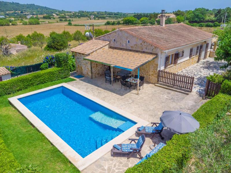 Three-Bedroom Villa image 1