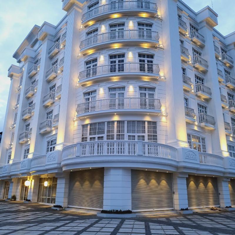 The Palazzo Chakolas - image 15