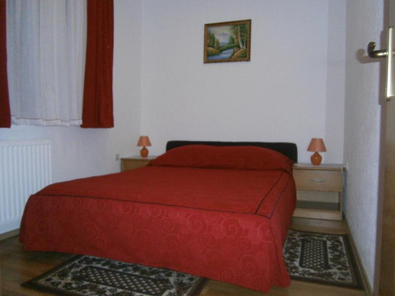One-Bedroom Apartment with Balcony image 2
