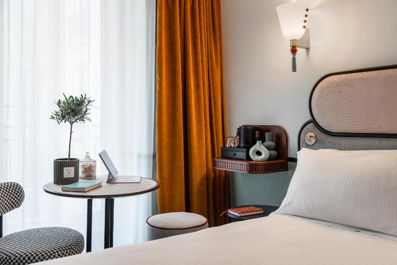 Superior Queen Room image 1