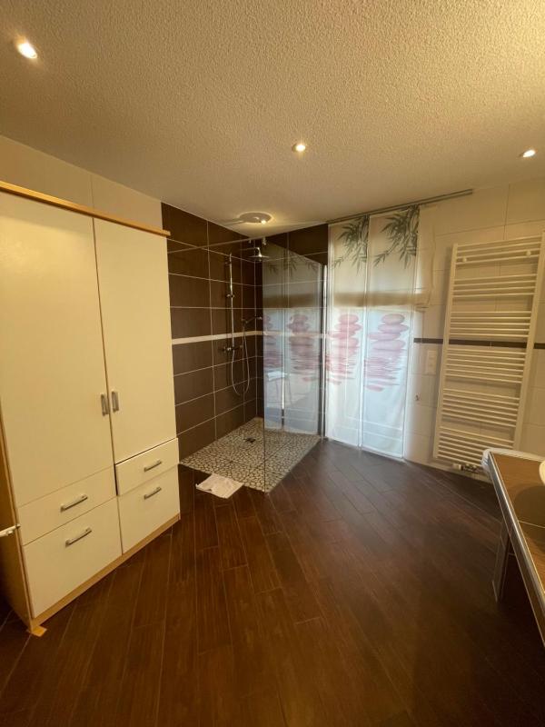 Apartment image 4