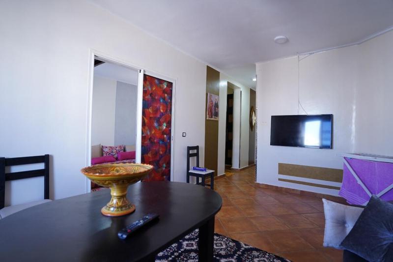 461 apartment for rent 1 bedroom 2 living rooms Corniche Martil 3rd floor - image 16