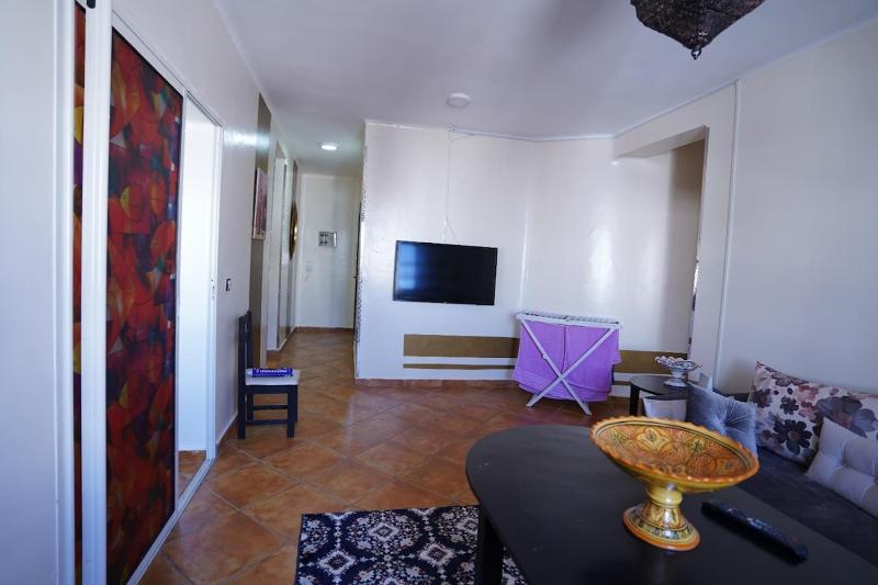 461 apartment for rent 1 bedroom 2 living rooms Corniche Martil 3rd floor - image 5