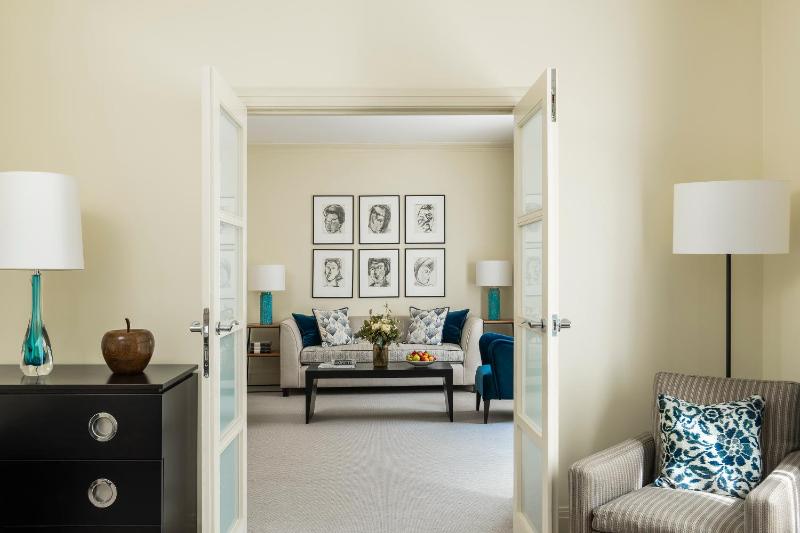 Classic Suite image 4