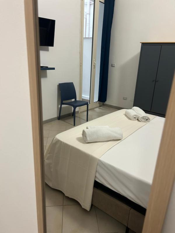 Florio Rooms - image 6