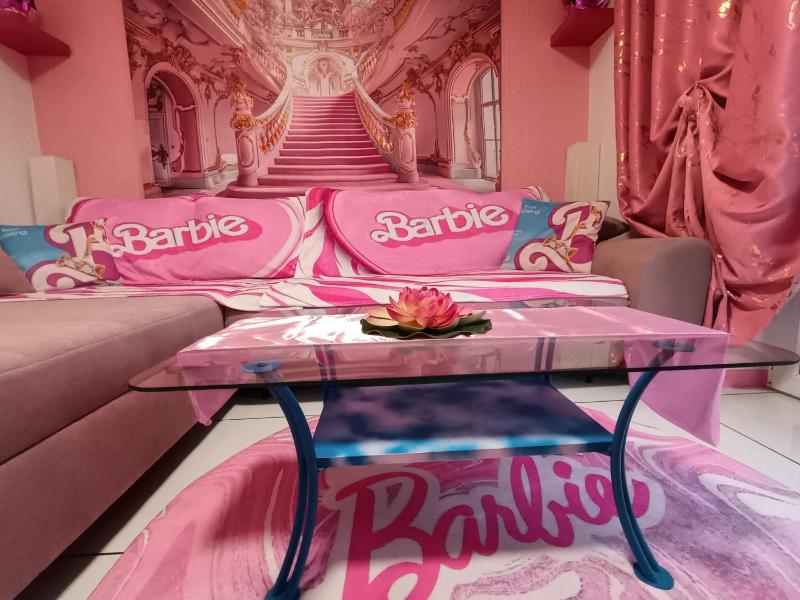 Princess&Prince Apartment with swimming pool and garden - image 15