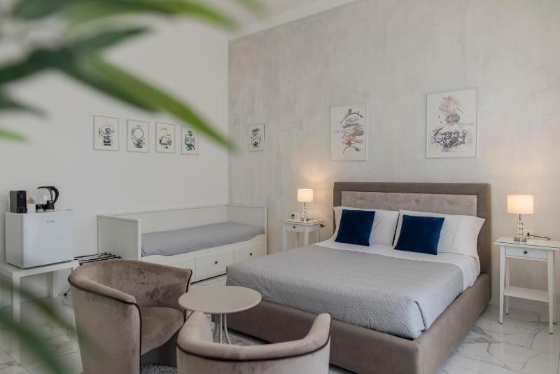 The Gallery Boutique Rooms - image 22