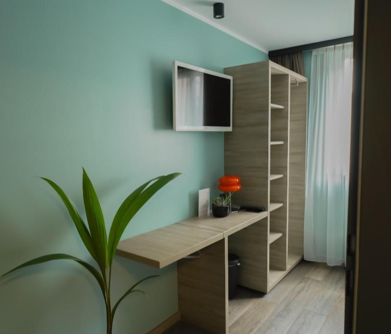 Standard Single Room image 4