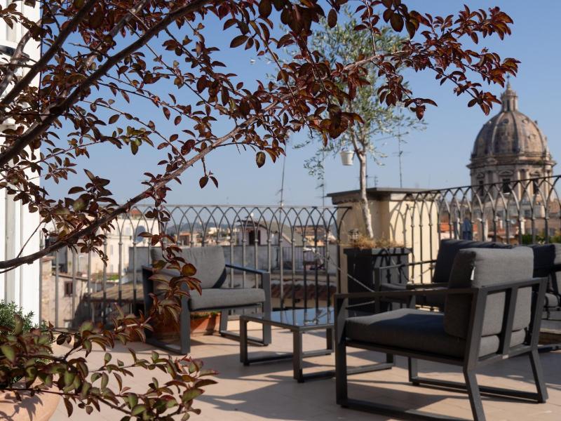 Terrace Apartment On The Monuments Of Rome - image 7