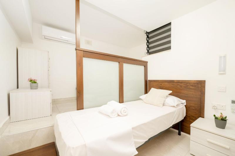 Two-Bedroom Apartment with Terrace image 1