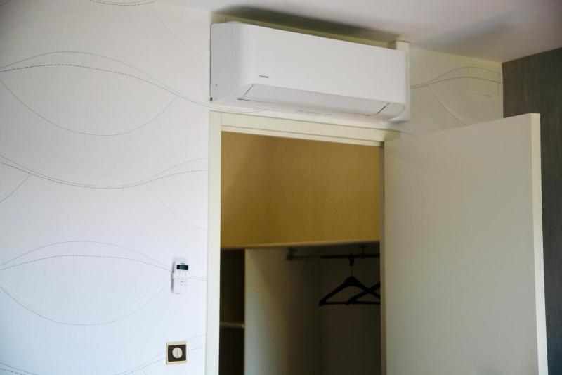 Double Room image 2