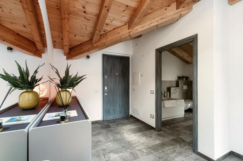 Easylife - Attico Design Comfort a Como - image 14