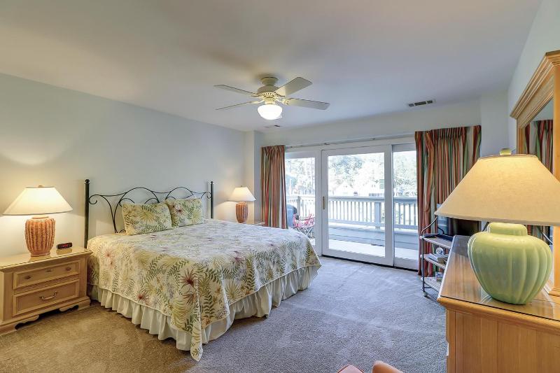 811 Ocean Cove - image 11