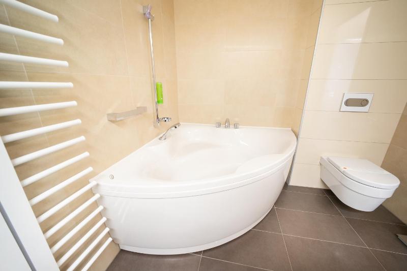 Suite image 2