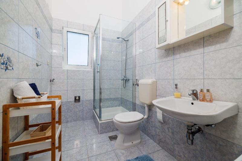 Two-Bedroom Apartment image 3